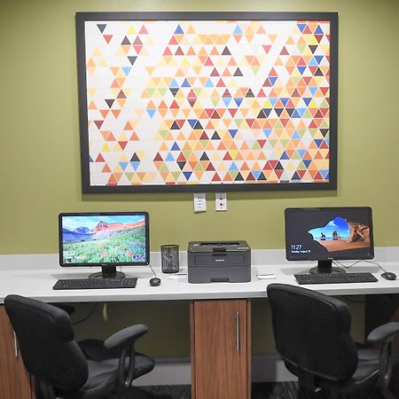 Holiday Inn Express & Suites - Valdosta By Ihg Exteriör bild