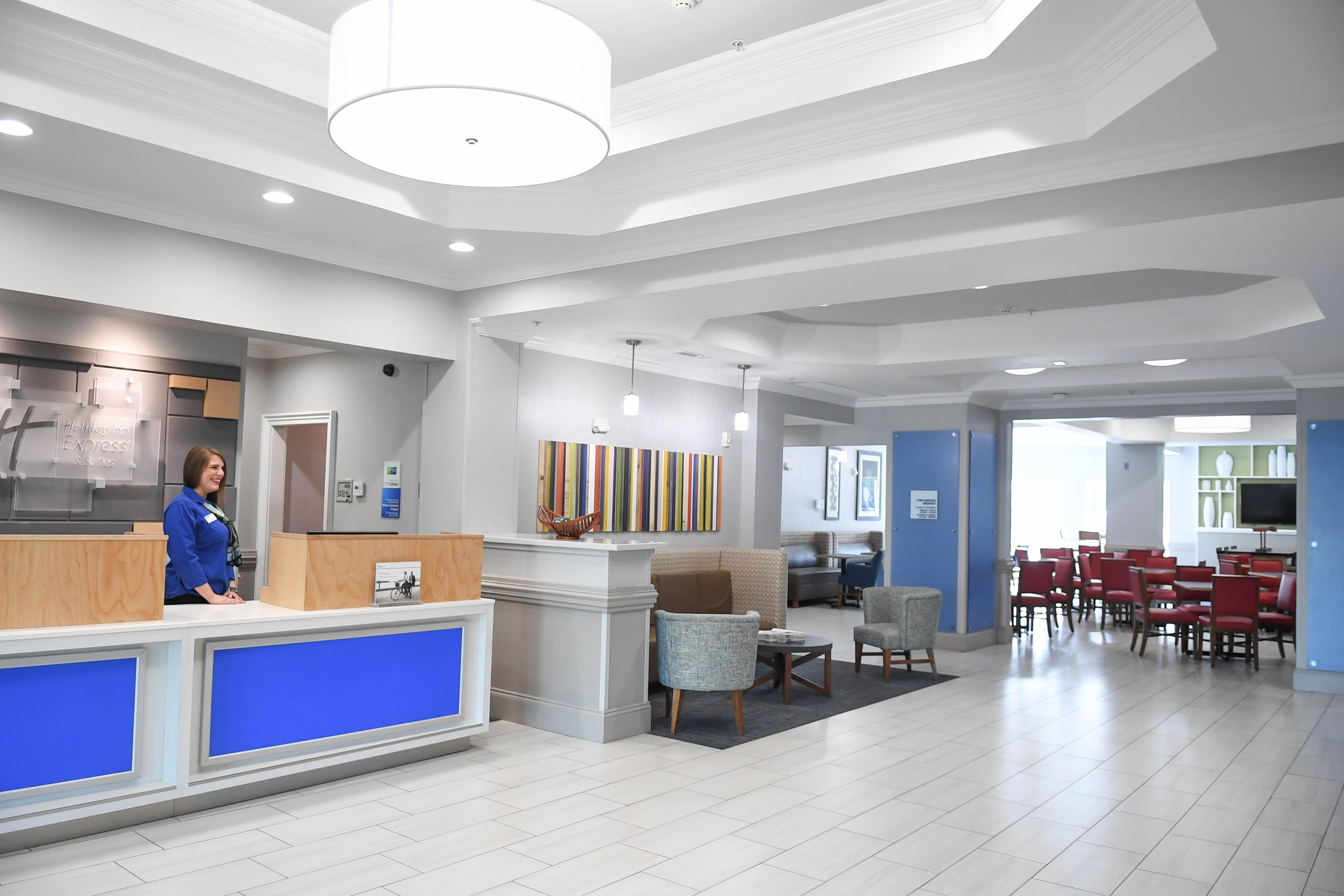 Holiday Inn Express & Suites - Valdosta By Ihg Exteriör bild
